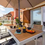 Bella Vista