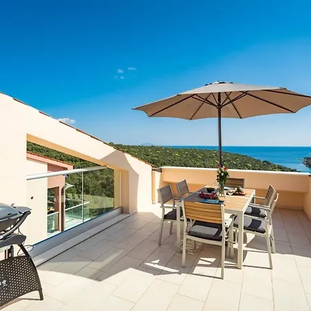 ゲストハウス Bella Vista Peruški
